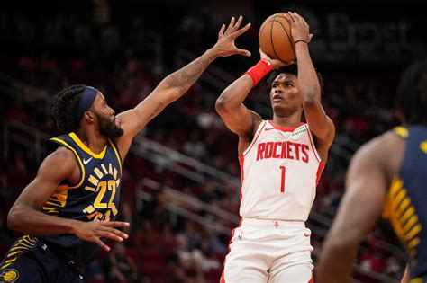 Rockets' Amen Thompson: Limited by cramps in loss - EMSEKFLOL.COM