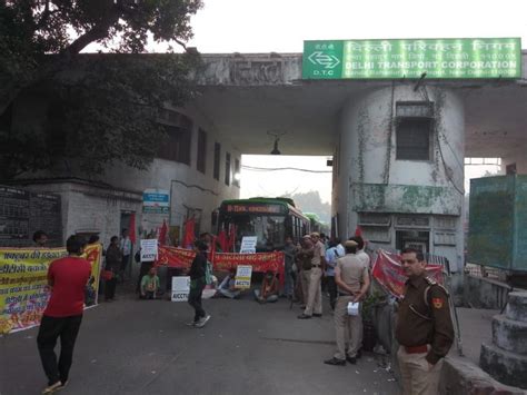 Historic DTC Strike Creates Chakka Jam Across Delhi | NewsClick
