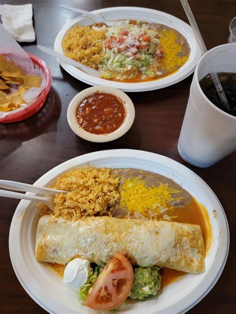 Taqueria Los Cazadores - 19559 Viking Ave NW, Poulsbo, WA 98370, USA ...