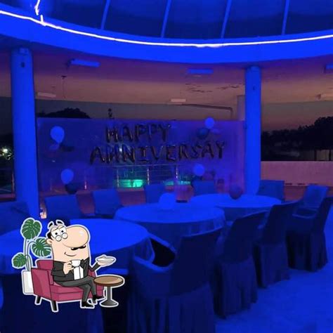 THE HEADQUARTER BAR & RESTO, Ratlam - Restaurant menu, prices and reviews