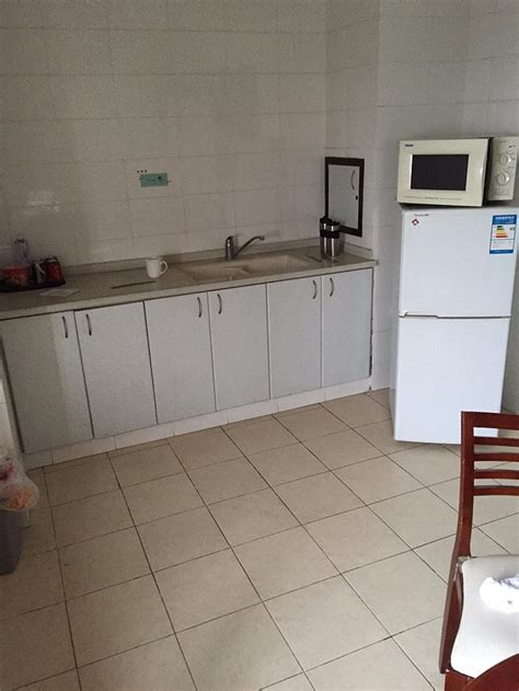 EMBASSY SUITE HOTEL SHANGHAI - Hotel Reviews & Photos - Tripadvisor