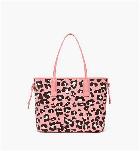 Medium Aren Shopper in Leopard Visetos Pink | MCM ®JP