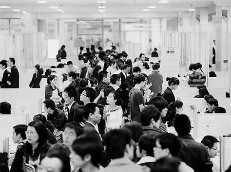 在岗55人