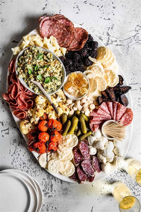 How to Build a Dinner-Worthy Charcuterie Board | Snixy Kitchen