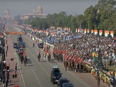 Elite President's Bodyguard marches into 76th Republic Day celebrations ...