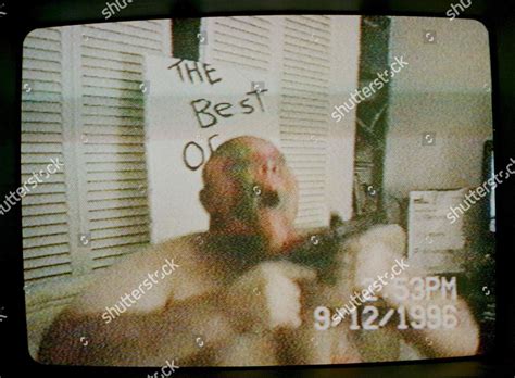 Dziennikarskie zdjęcie stockowe „Ricardo Lopez Filming His Own Suicide ...