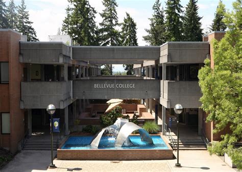 Bellevue College: Fees, Reviews, Rankings, Courses & Contact info
