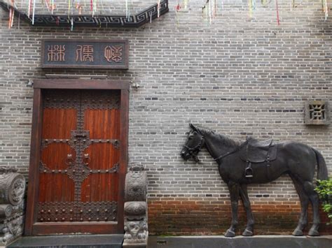 江西吉安儒林里古街里的各种雕塑，展示了浓… - 堆糖，美图壁纸兴趣社区