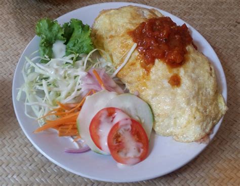 A Traveler’s Food Diary: McLeodganj’s Tibetan and Oriental Food ...