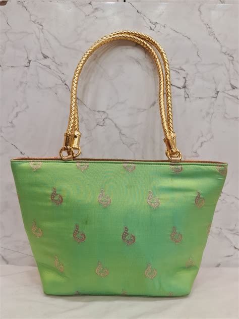Paithani Big Purse PR1 BP1 103 – Shankari Paithani