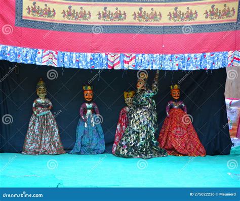Traditional Puppet Show at the Jaipur Palace. Editorial Photo - Image of handicraft, festival ...