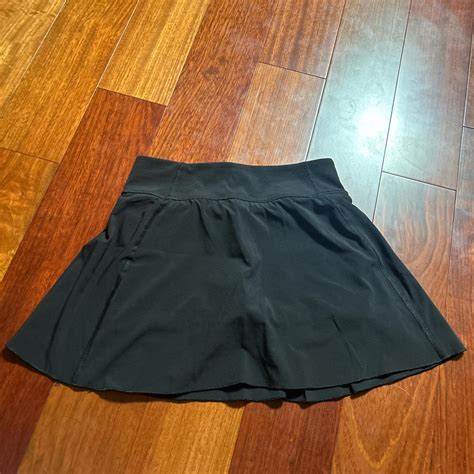 Black athletic skirt with built-in shorts - Depop