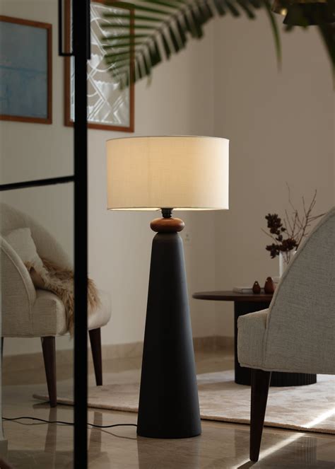 Table & Floor Lamps – Fleck