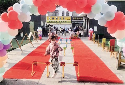 淮阴区人民政府 全区各中小学及幼儿园迎来了开学第一天