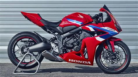 Indians Are Buying More Premium Motorcycles: Market Share Expected To ...