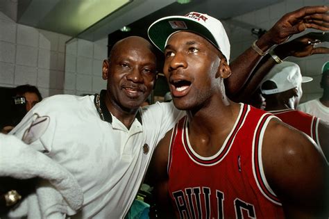 How Did Michael Jordan's Father Die? | POPSUGAR Celebrity