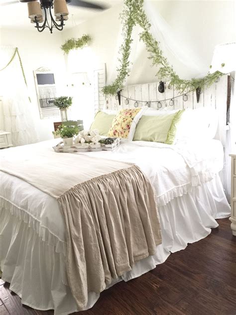 Ruffled Bed Scarf | Ruffled Bed Linens | Ruffled Bed Cover | Bed Runner ...