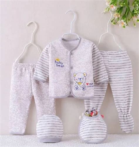 Newborn Baby Clothes - Buy Newborn Baby Dresses online at Best Prices ...