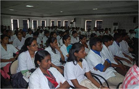 Government Mohan Kumaramangalam Medical College