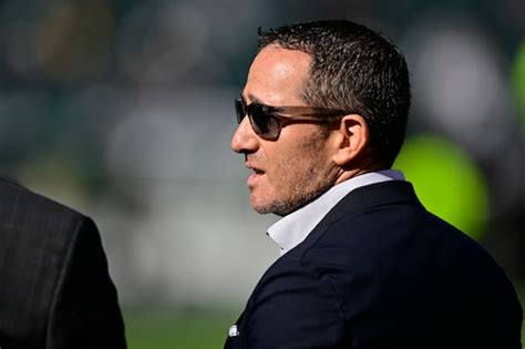 Eagles’ Howie Roseman praised by NFL insider for building title ...