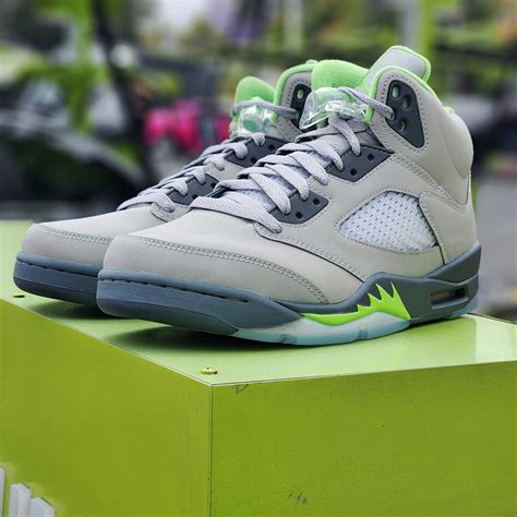 Jordan 5 Green Glow