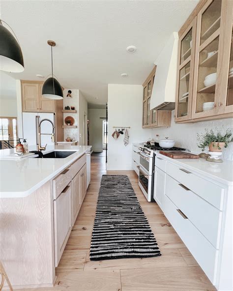 How To Choose The Best Kitchen Rug: Sizing Guide | Rugs Direct