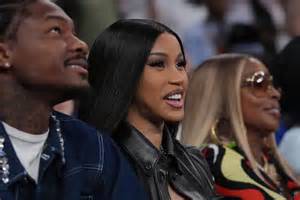 Stefon Diggs: Girlfriend Cardi B 'wasn't a football girl' until she met ...