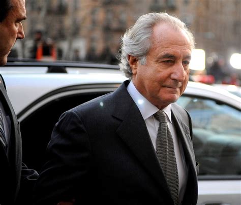 Bernie Madoff, who ran the world's largest Ponzi scheme, is dead - ABC News