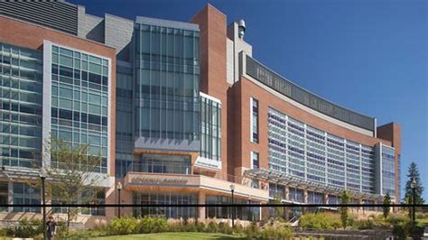 Life Sciences Laboratory - University of Massachusetts Amherst