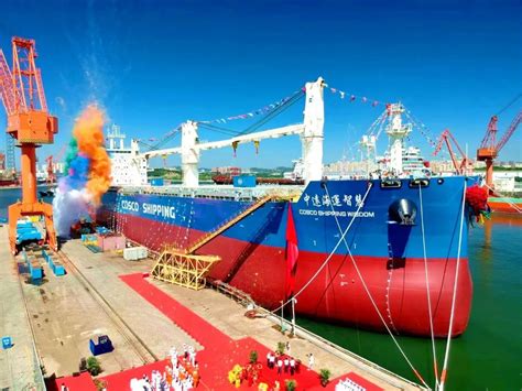 新装入列再投产 大连中远海运重工“远洋五”浮船坞升级改造完工投产-中华航运网