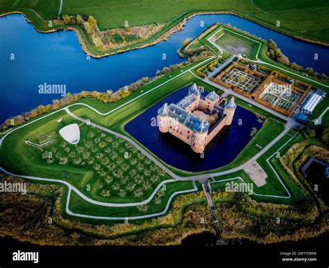 Aerial view of a castle surrounded by moats and gardens Stock Photo - Alamy