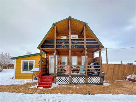 324 Oak St, Sweet Grass, MT 59484 | Zillow