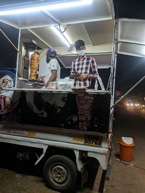 Arabian Shawarma - Shawarma on wheels, Kaniyapuram