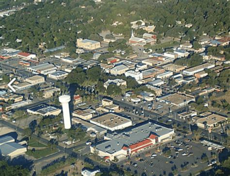 Lantana Realty | Stephanie Sieckenius, Broker - The company with a purpose