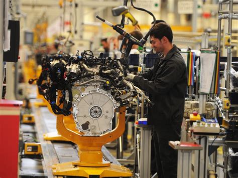 Jaguar Land Rover to pause production due to Brexit uncertainty ...