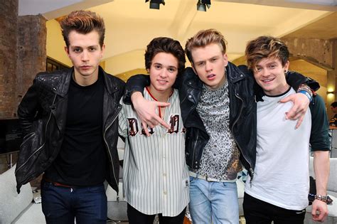 The Vamps At Joiz Dein Social TV | The vamps, Social tv, Tristan evans
