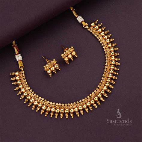 Classic Matte Gold Ball Jewellery Set with Earrings - Sasitrends