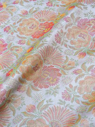 Handloom Banarasi Juhi Tanchoi Silk Fabric – Khinkhwab