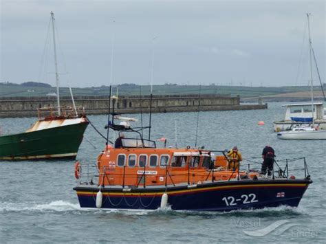 RNLI LIFEBOAT 12-22, SAR - Details and current position - MMSI ...