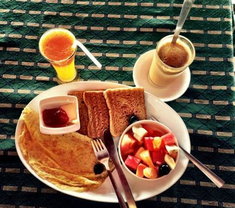 VARKALA MARINE PALACE RESTAURANT, Varkala Town - Restaurant Reviews ...