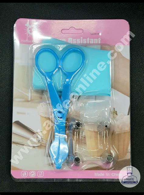 Cake Decor 4 Pc Nozzle,1 Coupler, 1 Flower Lifter , 1 Silicon Piping B ...