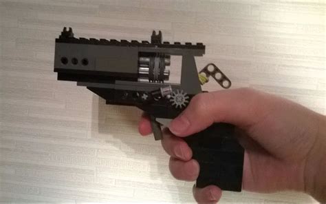 Mini LEGO Revolver Tutorial 的图像结果