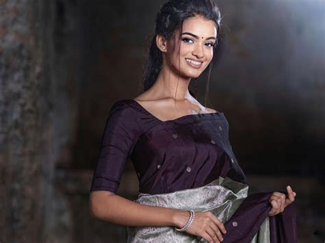 Watch Pragnya Ayyagari's classic lake view photoshoot - Times of India