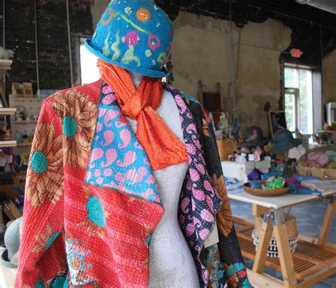 Cloth Shop Local Area 的图像结果