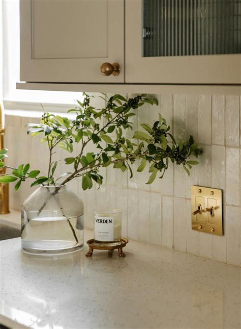 Electricity Items 的图像结果