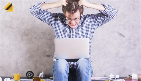 Pre-shipment info sent to USPS, USPS Awaiting Item: What's Happening ...