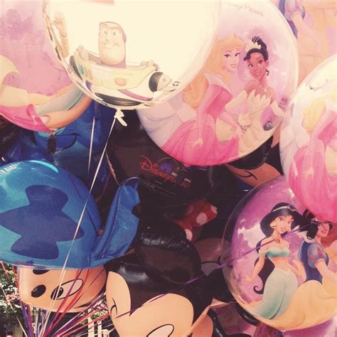 Anime Balloon Scene Creppy 的图像结果