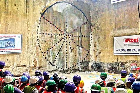 Metro Rail’s mega plan: Central Square to be 20-floor tower with a mini ...