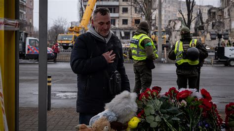 Russia-Ukraine War: Death Toll in Apartment Strike Rises to 40 - The ...