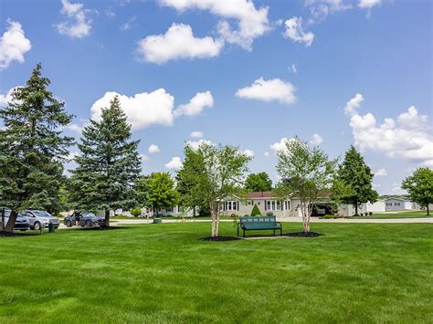 Manufactured Homes in Caledonia, Michigan | Country Meadows Village